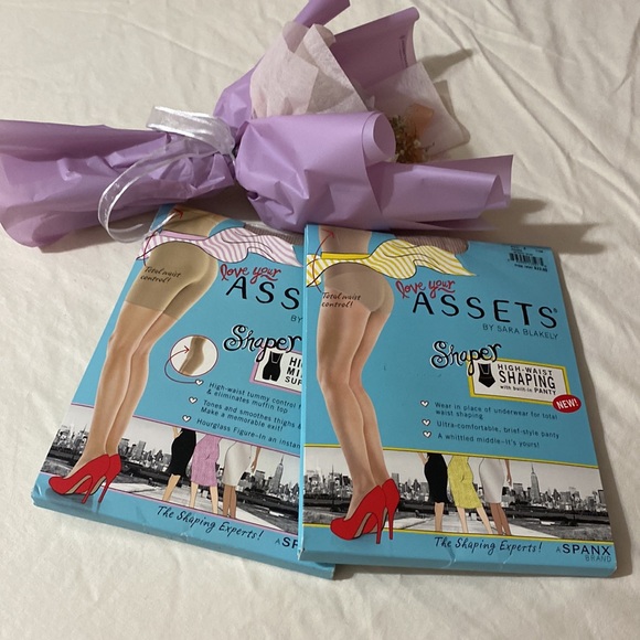 Love Your Assets - shapers. High-Waist, Super Control. A Spanx brand - Picture 2 of 4